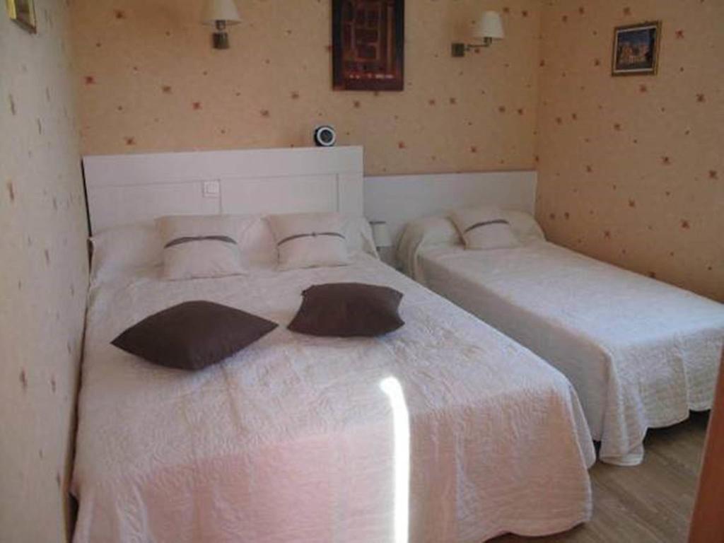 L'Eclipse Bed and Breakfast Saint-Nicolas-des-Motets Δωμάτιο φωτογραφία
