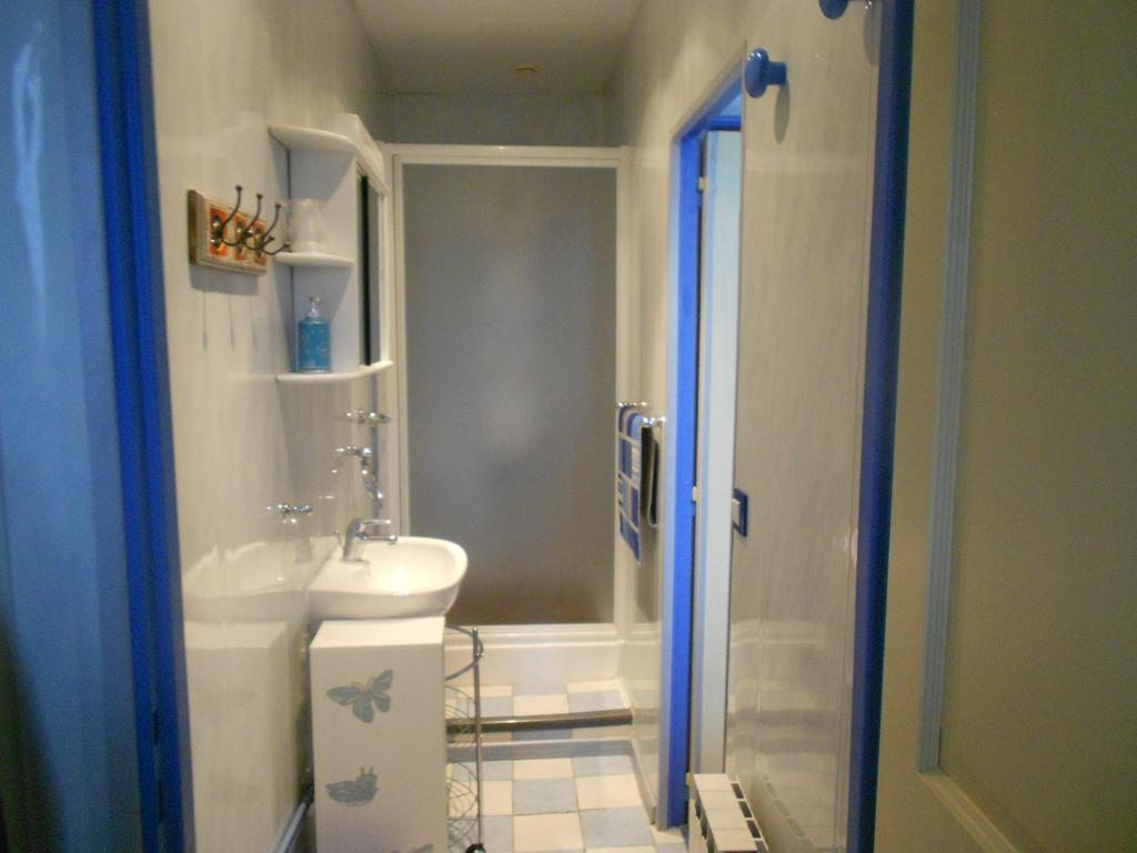 L'Eclipse Bed and Breakfast Saint-Nicolas-des-Motets Εξωτερικό φωτογραφία