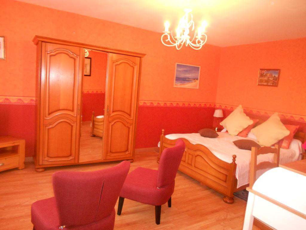 L'Eclipse Bed and Breakfast Saint-Nicolas-des-Motets Εξωτερικό φωτογραφία