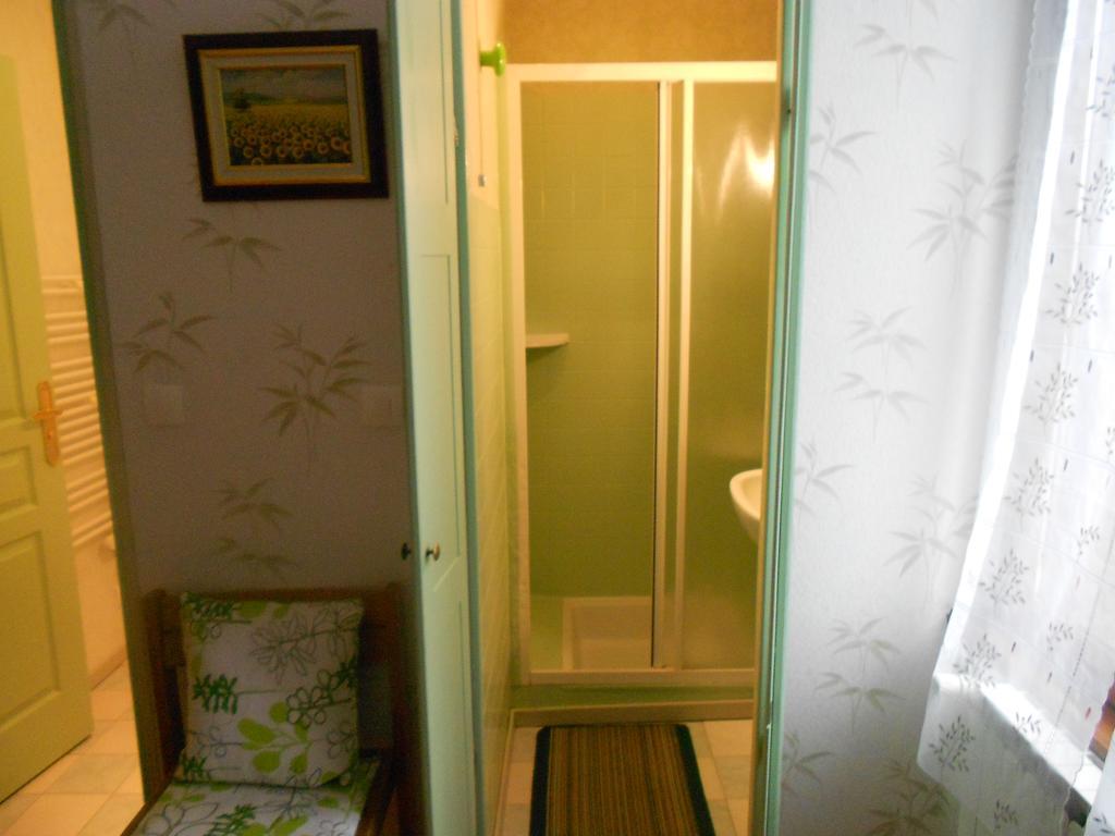 L'Eclipse Bed and Breakfast Saint-Nicolas-des-Motets Εξωτερικό φωτογραφία