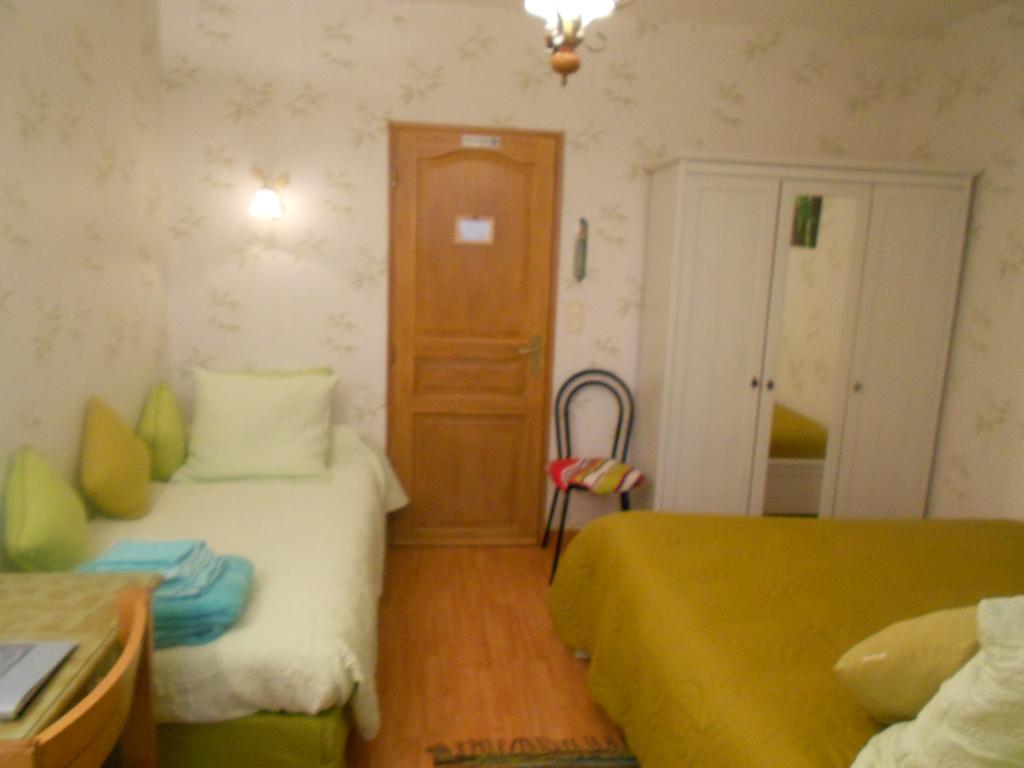 L'Eclipse Bed and Breakfast Saint-Nicolas-des-Motets Εξωτερικό φωτογραφία