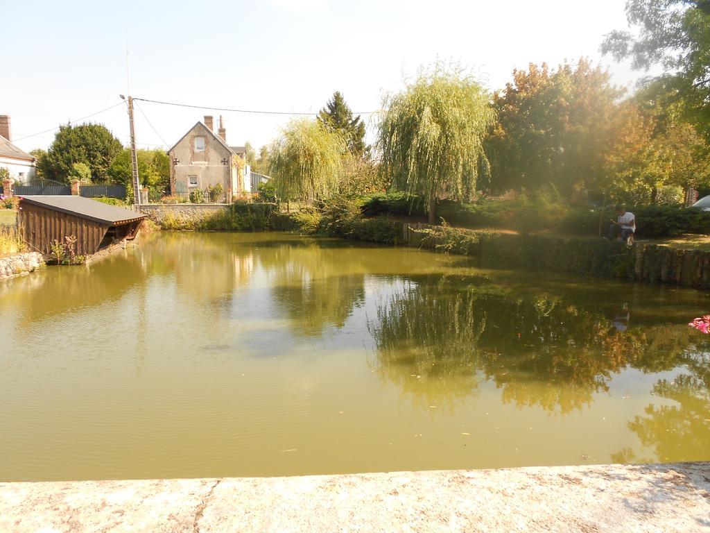 L'Eclipse Bed and Breakfast Saint-Nicolas-des-Motets Εξωτερικό φωτογραφία